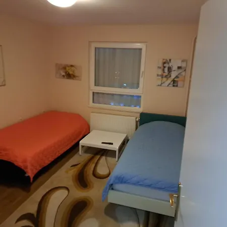 Panorama Apartment *